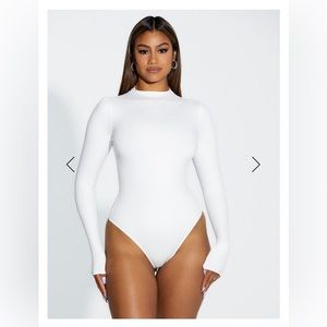 Naked Wardrobe per-suede me bodysuit Size S White Mock Neck Long Sleeve Thong